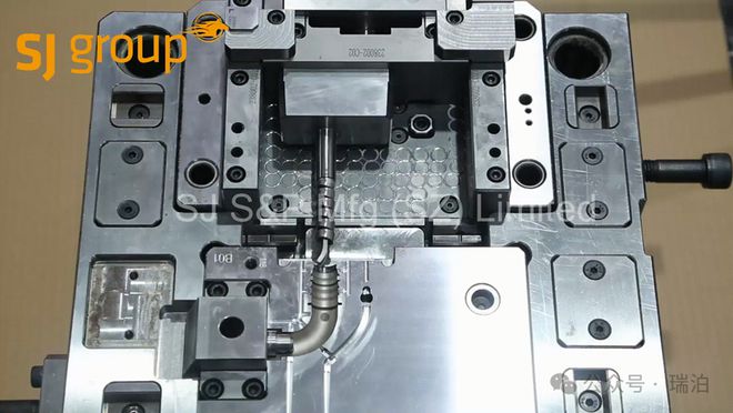 森骏集团签约瑞泊精密制造大模型首期启动引领行业智能新时代(图4)