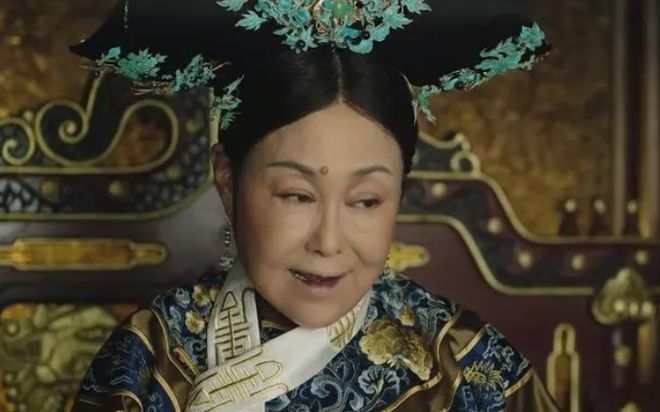 “硅胶脸”又来祸害历史剧？连斯琴高娃都翻车3大女主全成败笔(图4)