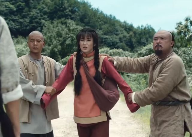 “硅胶脸”又来祸害历史剧？连斯琴高娃都翻车3大女主全成败笔(图13)