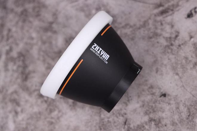 60W的RGB色彩口袋灯？智云功率王X60RGB上手评测(图5)