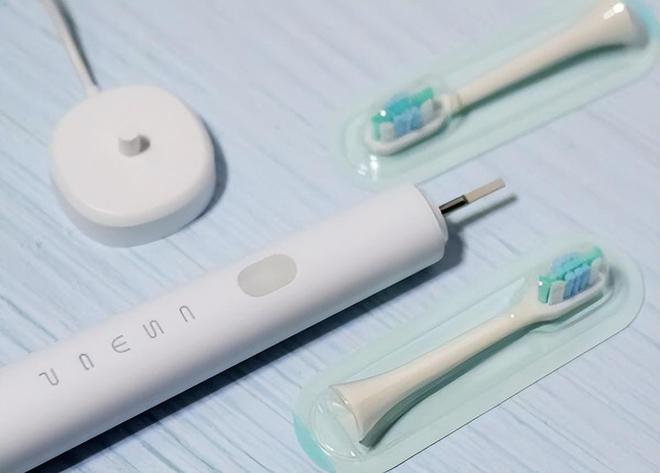 硅胶磁悬浮电动牙刷好不好？刷博士告诉你答案(图1)