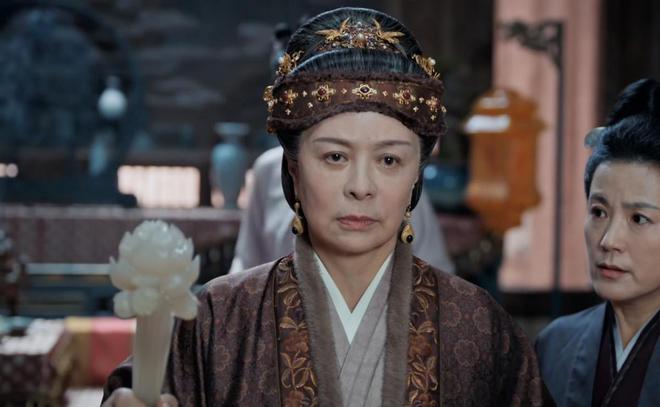 一人毁掉整部剧！《惜花芷》里的“硅胶脸”演员看着让人难受(图8)