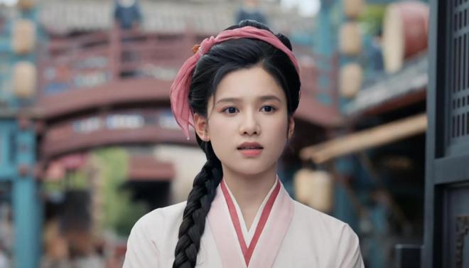 一人毁掉整部剧！《惜花芷》里的“硅胶脸”演员看着让人难受(图3)