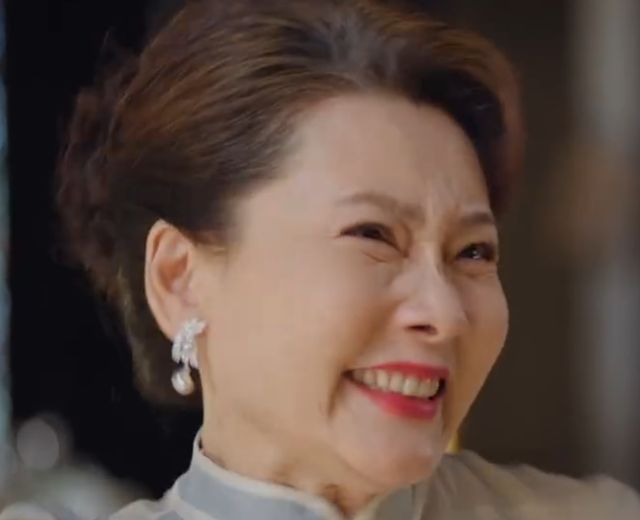 《承欢记》首播！杨紫被嘲“硅胶”演技只知瞪眼槽点多如牛毛(图9)