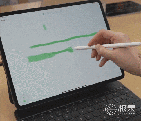 全新iPadPro线芯片强到离谱会震的Applepencil很上头(图20)