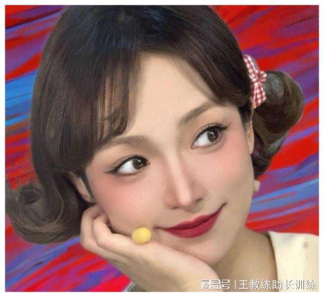 金晨硅胶脸出场2分钟毁了英姿飒爽的叶灵儿？庆余年2开播引争(图8)