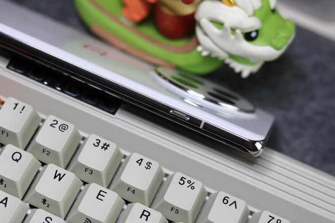 一加Ace3Pro手机开箱4K价位段值得买吗？说一说我的真实看法(图6)