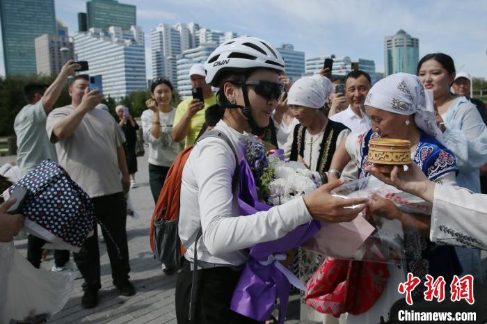 第二十四届精细化工行业（陕西）大会暨2024中国精细化工百强发布会顺利召开(图1)