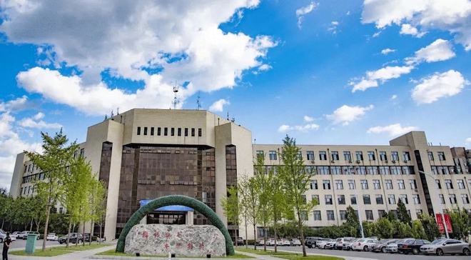 熊猫体育平台：华北电力大学有什么王牌专业？时代所需发展助力(图3)
