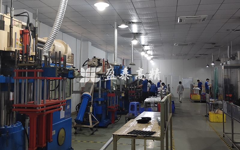 硅胶制品生产加工厂家为大家介绍制作硅胶制品的常用工艺：注射成型、模压成型、挤出灌注。(图2)