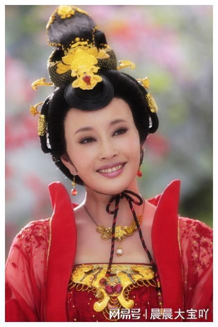年过60岁无儿无女的4位女星年轻时个个长相倾国倾城(图21)