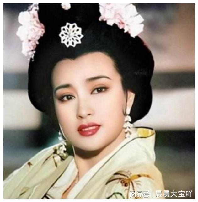 年过60岁无儿无女的4位女星年轻时个个长相倾国倾城(图23)