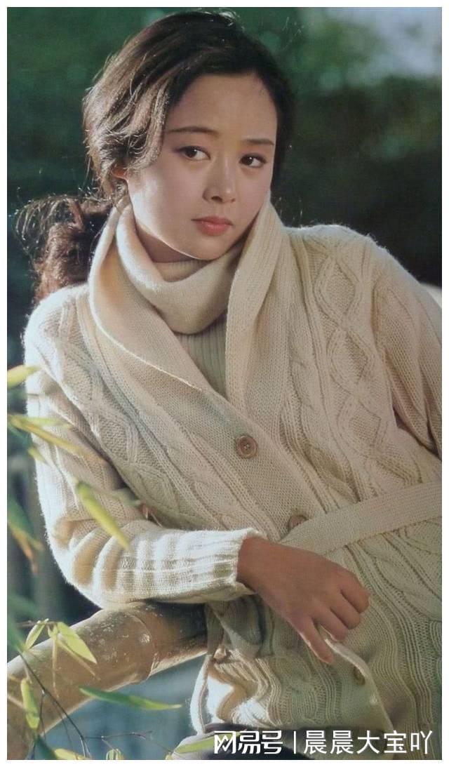 年过60岁无儿无女的4位女星年轻时个个长相倾国倾城(图34)