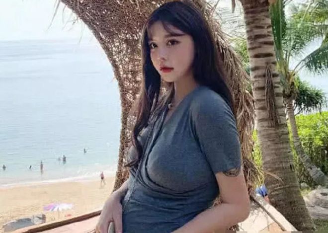 自曝硅胶不母乳网红的畸形审美在韩安冉身上表现得淋漓尽致(图2)