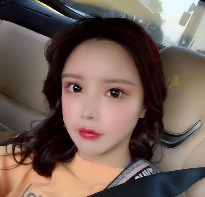 自曝硅胶不母乳网红的畸形审美在韩安冉身上表现得淋漓尽致(图11)