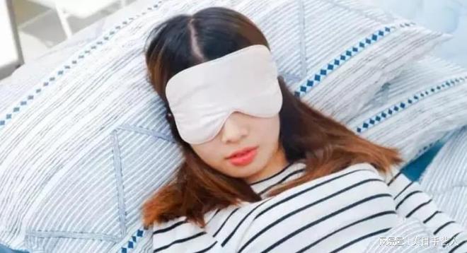 什么是人工玻璃体球囊适合哪些人？(图1)