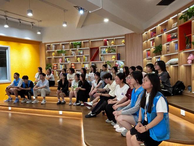 建设青年发展型城市【青年夜校】碘亮青春：自贡市发展服务中心携手共筑健康防线(图1)