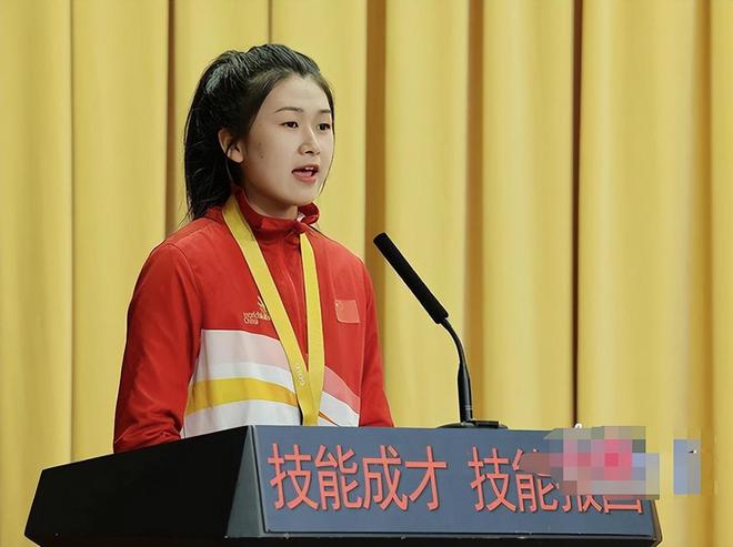 初中毕业去当流水线女工五年后却成为世界冠军22岁成人生赢家(图14)