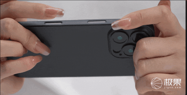 钻石、冰晶造手机壳？！手感最舒服的竟是它｜iPhone16戴壳这样选别被忽悠瘸(图6)