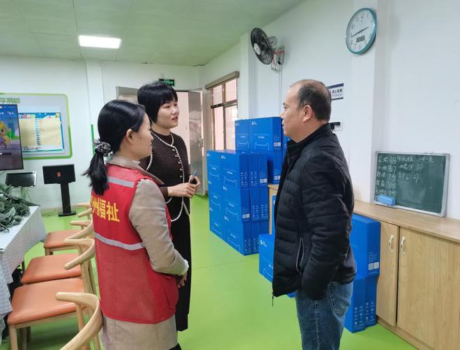 广东惠州：“月慕人”扶残助残携爱暖园慰问活动(图6)