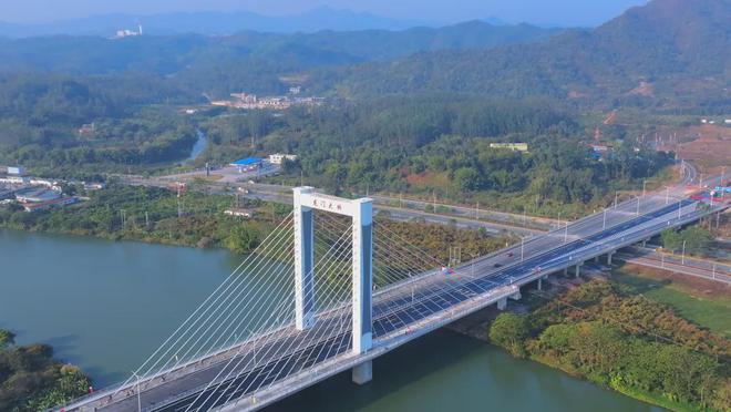 2024年末交通再升级！湛江机场高速等项目通车开启2025新篇章(图8)