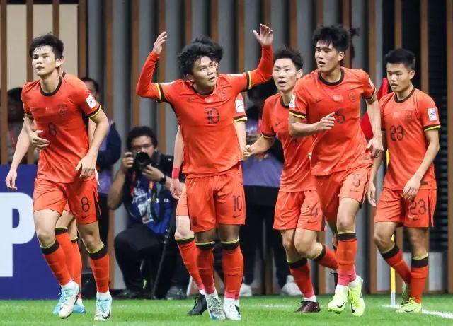顶住压力执行部署U20亚洲杯元宵开门红！(图1)