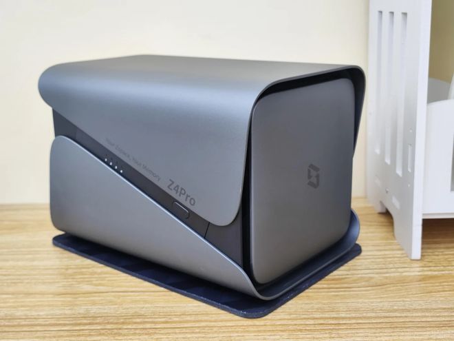 2025家用NAS性价比之选：极空间Z4Pro性能实现质的飞跃开启智能存储新体(图1)