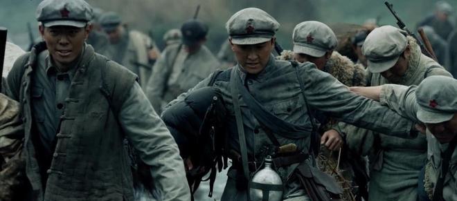 央八《我叫张思德》首播连播2集我想说：战争剧就该这么拍！(图19)