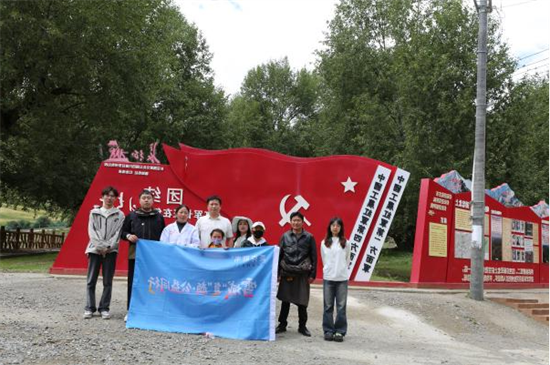 【中国日报】西安交大工程师跨越千里为藏族孩子们“种”出新鼻子(图2)