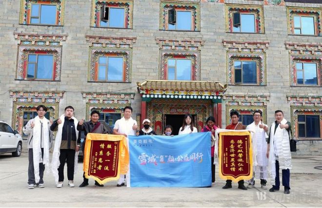 为藏族女孩“种”出新鼻子麦克斯韦实现高精度、标准化的智能化仿真假体定制(图1)