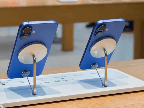 iPhone17系列展示机有刮痕？苹果零售店采取措施(图3)