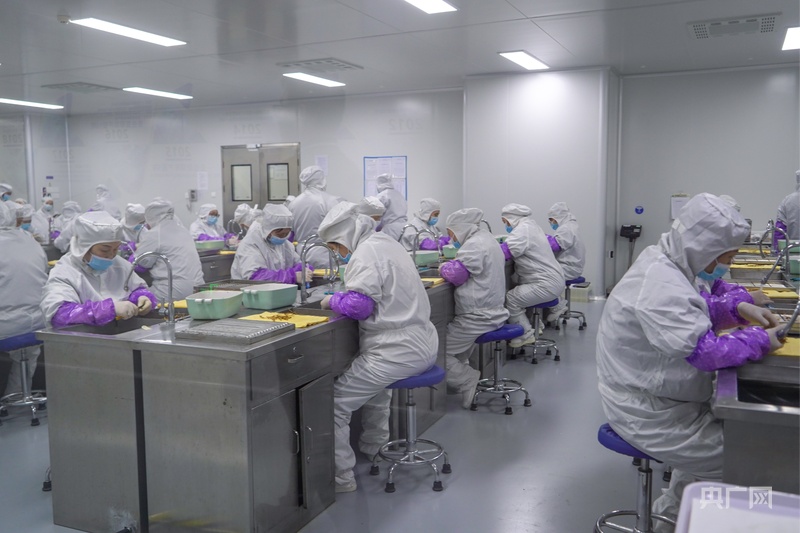 高质量发展看中国｜一江清水映“绿”生“金”(图3)