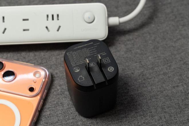 实用数码：苹果党必看！iPhone17的宝藏神仙必备配件清单(图24)