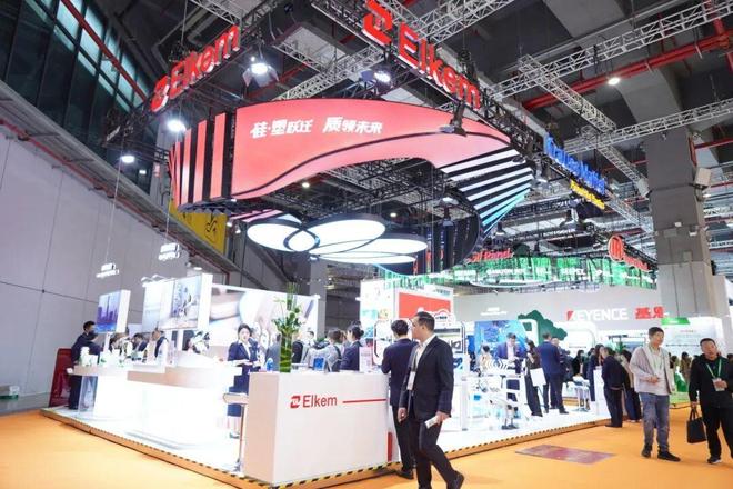 全球首发！闵行企业在进博会上发布首款医用特种硅橡胶(图1)