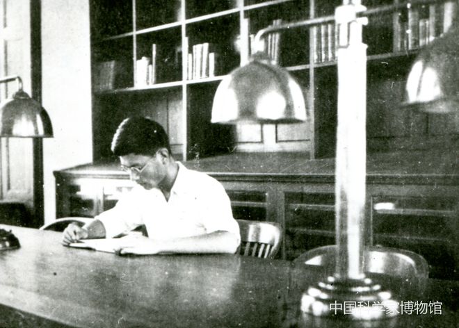 他书写了中国现代化学工业创业史诗陈冠荣(图1)