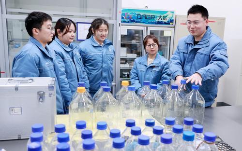 奋发进取笃行实干跑出高质量发展加速度(图2)