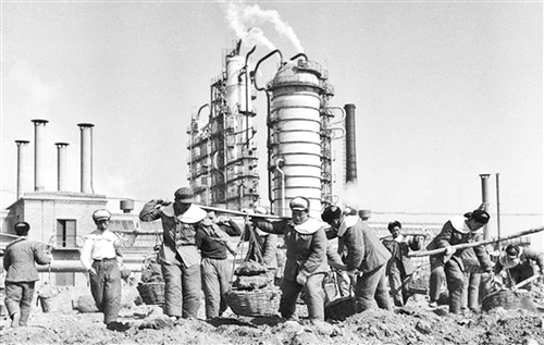 一生要出片的年轻人把化工厂拍成了网红打卡点(图7)