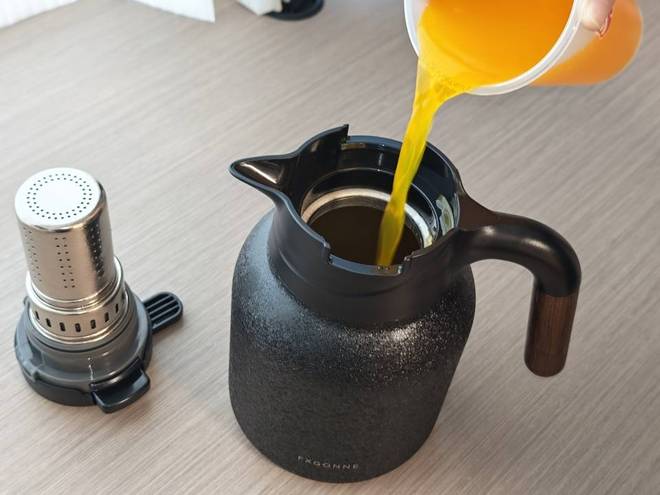 从安全到锁温都拉满！宫菱保温壶测评：欧盟认证+0胶水0重金属(图19)