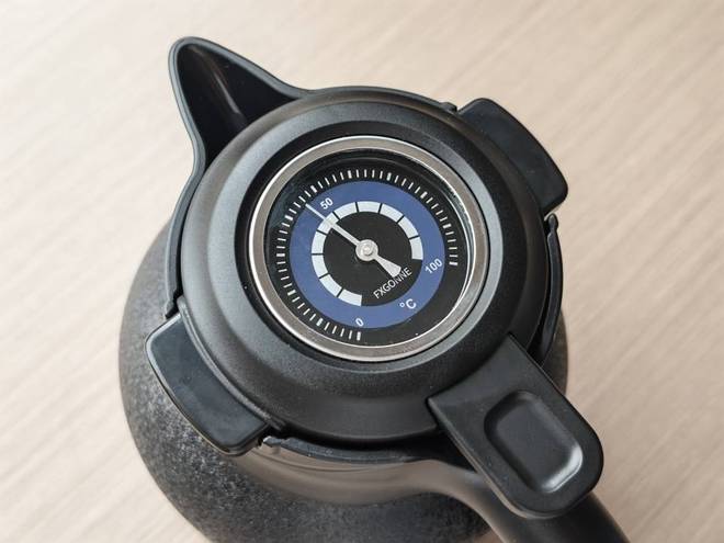 从安全到锁温都拉满！宫菱保温壶测评：欧盟认证+0胶水0重金属(图24)