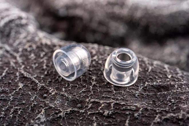 简评AZLAMithryl：更细腻派的金属导管耳塞套(图2)