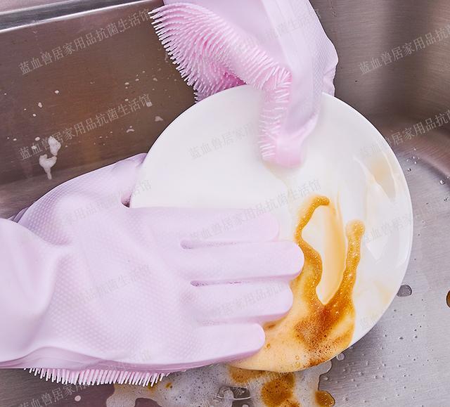 蓝血兽：硅胶和塑料是一样的吗？(图3)