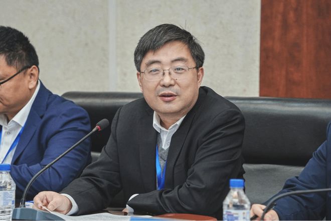 推动科技成果高效转化!大连理工大学化工学院发布科研成果汇编手册(图1)