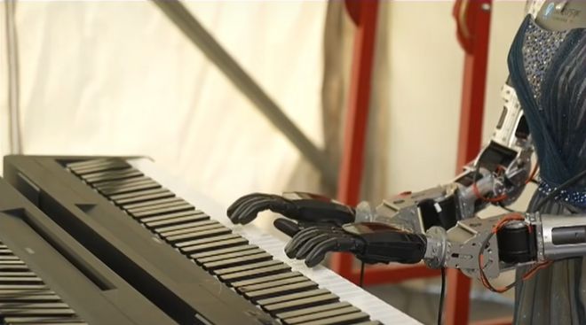 人形机器人跑赢世界冠军！刚刚(图10)