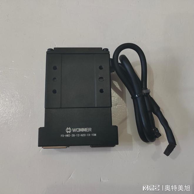 机器人智造新伙伴微型电动夹爪力控精准不掉件！(图1)